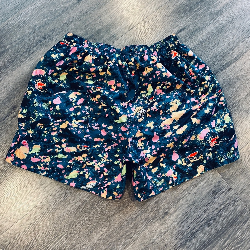 Nike Trek Division Paint Splatter Shorts Mens XL Teal Multi Color Mesh Lined